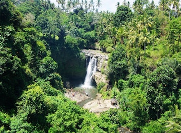Air Terjun Tegenungan 